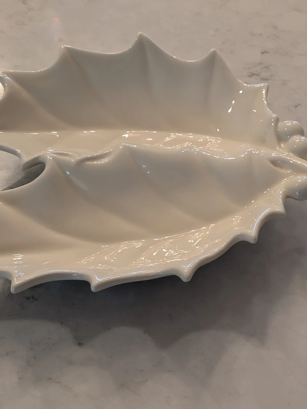 White Ceramic Shell-Shaped Candy Dish 9